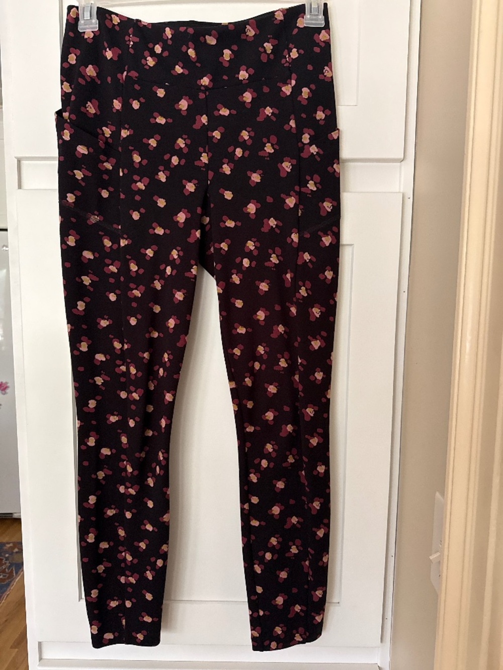 CAbi black printed leggings